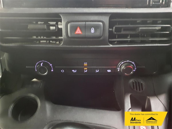 Used Vauxhall Combo 2022 for sale - 76290611: Photo 7