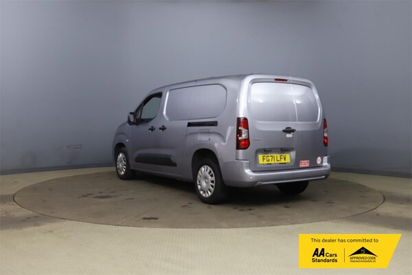 Used Vauxhall Combo 2022 for sale - 76290611: Photo 9