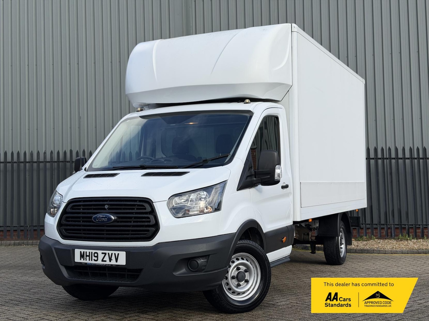 Used Ford Transit 2019 for sale - 77304031: Photo 2