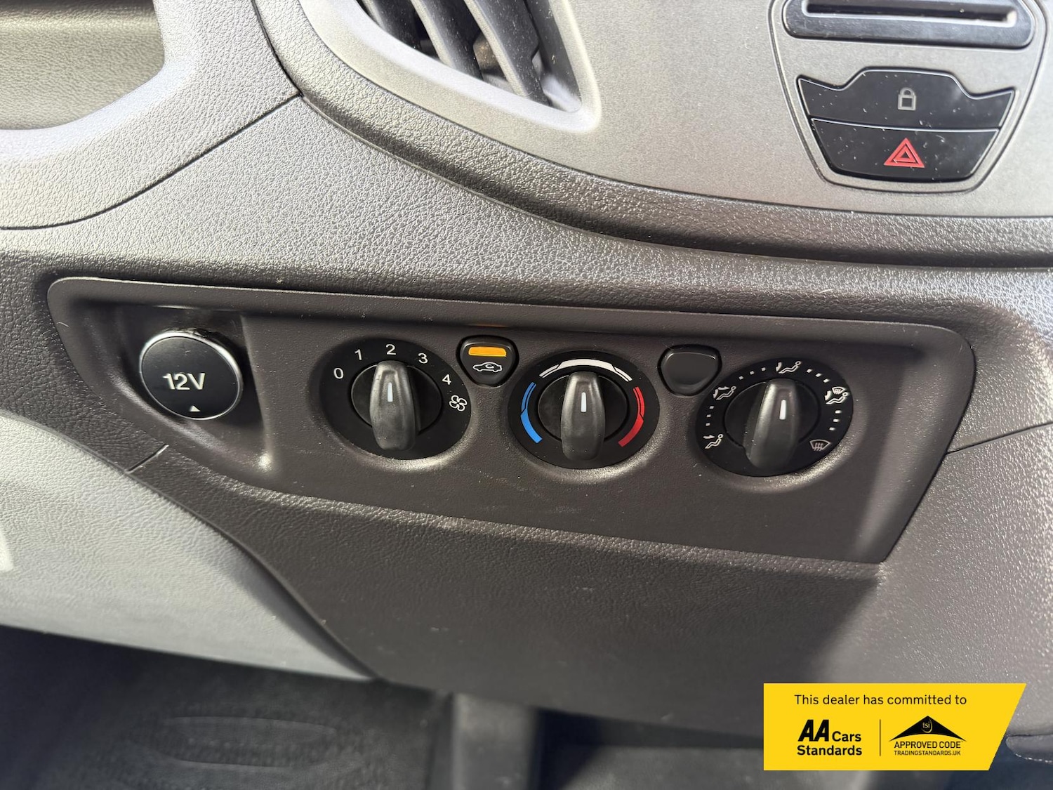 Used Ford Transit 2019 for sale - 77304031: Photo 26