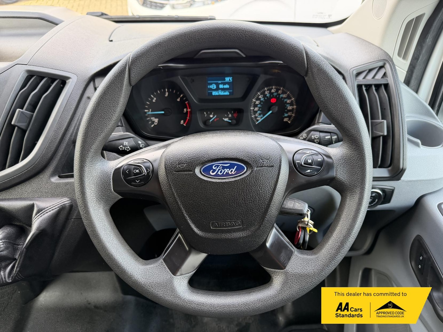 Used Ford Transit 2019 for sale - 77304031: Photo 32