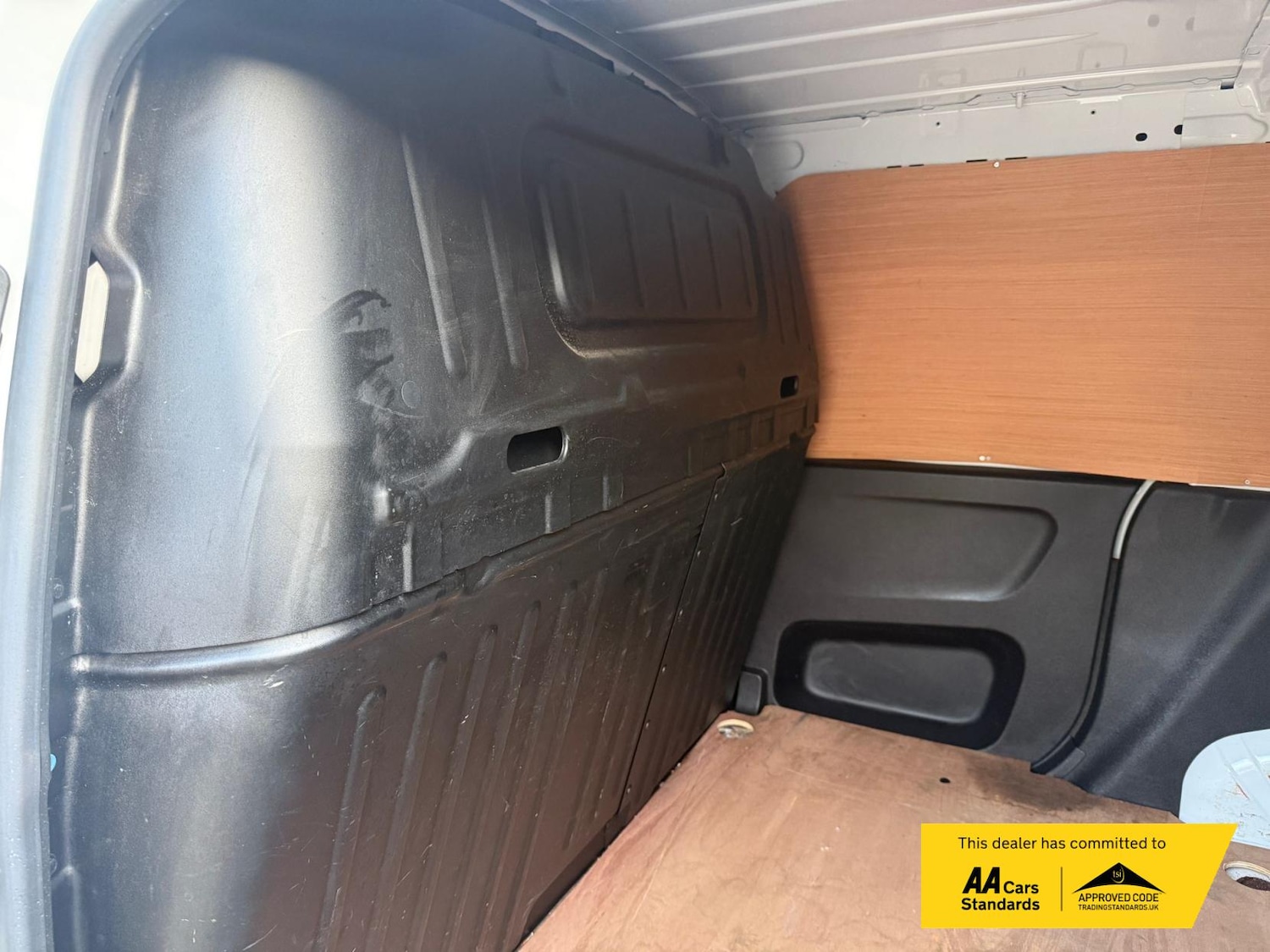 Used Vauxhall Combo 2019 for sale - 78095283: Photo 25