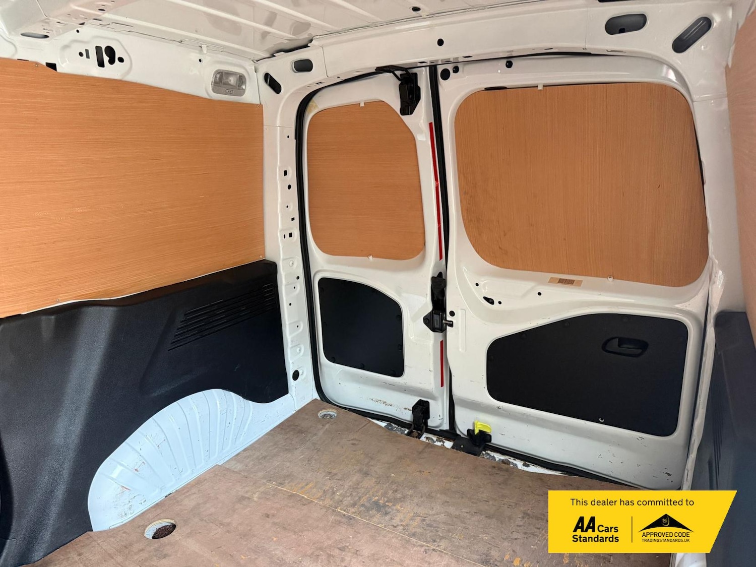 Used Vauxhall Combo 2019 for sale - 78095283: Photo 26