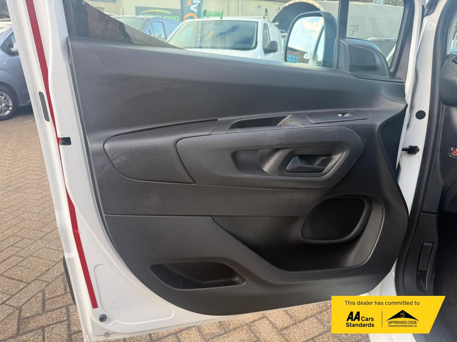 Used Vauxhall Combo 2019 for sale - 78095283: Photo 27