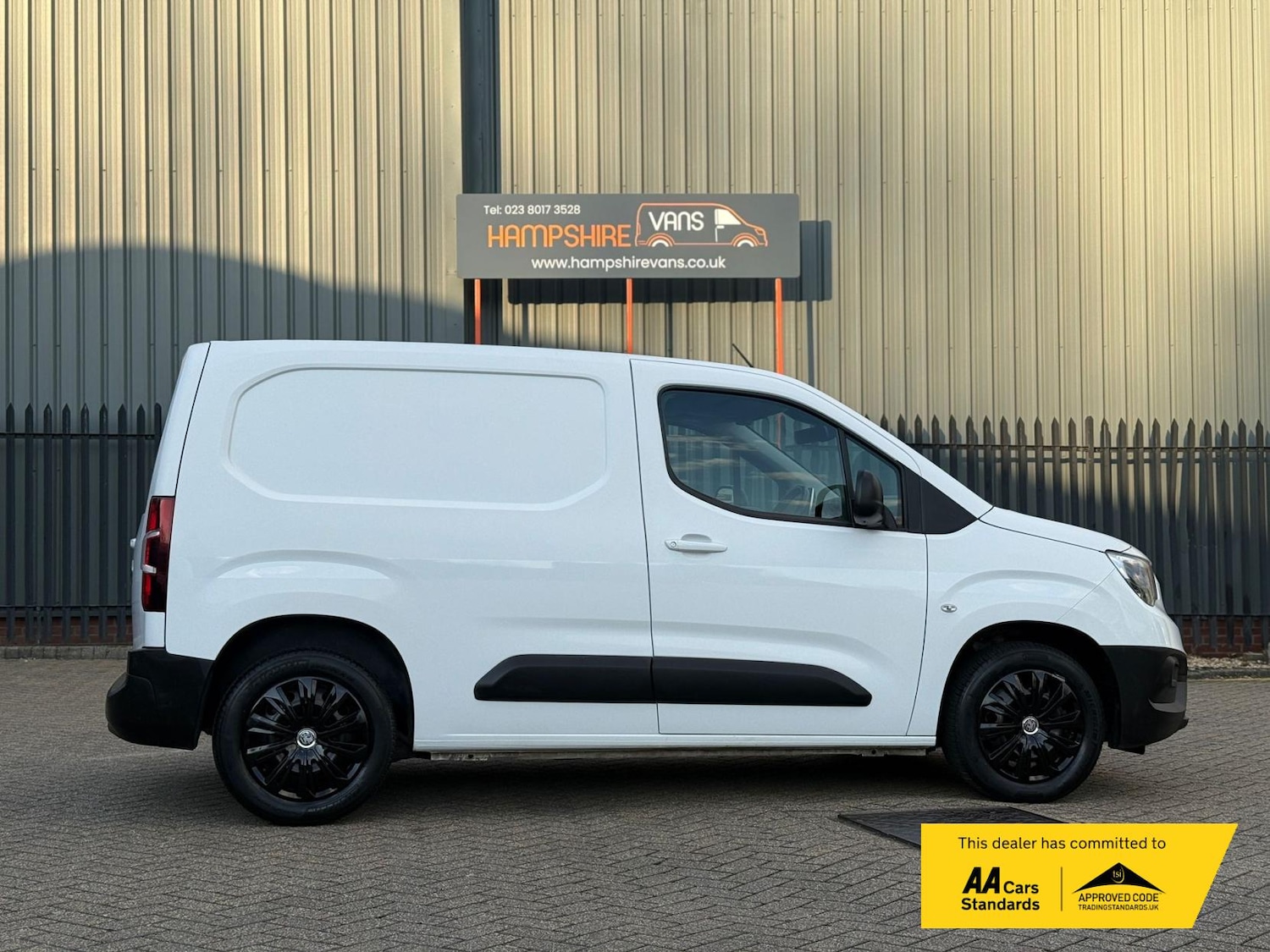 Used Vauxhall Combo 2019 for sale - 78095283: Photo 5