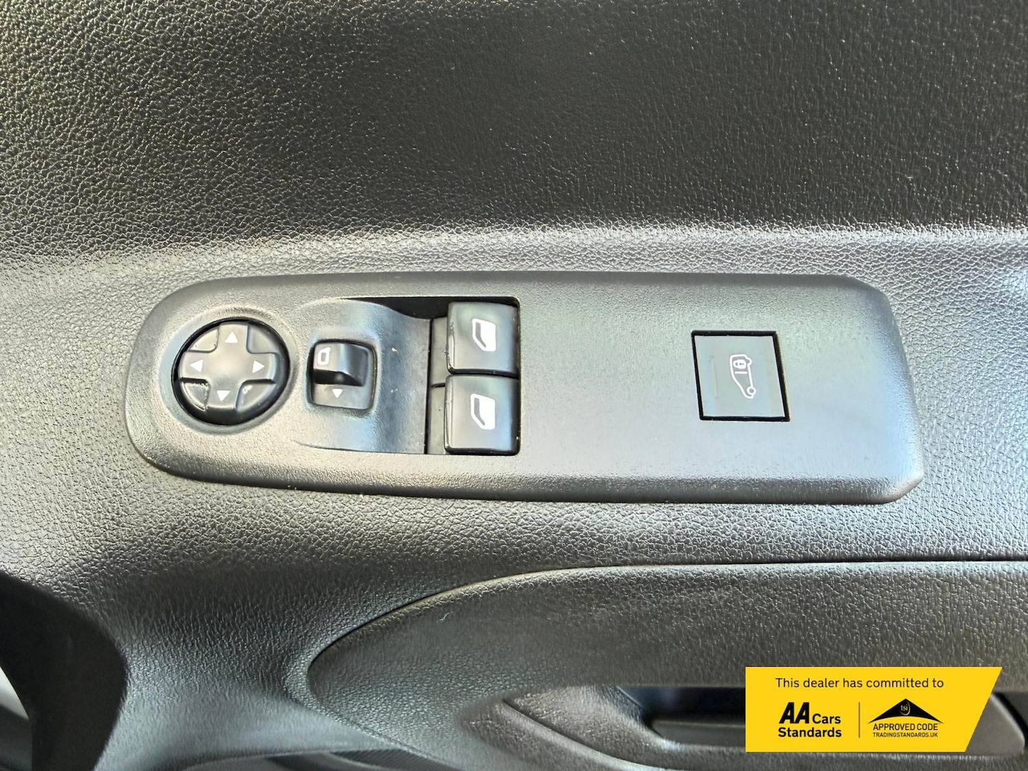 Used Vauxhall Combo 2019 for sale - 78095283: Photo 50