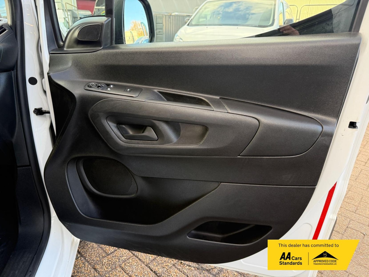 Used Vauxhall Combo 2019 for sale - 78095283: Photo 51