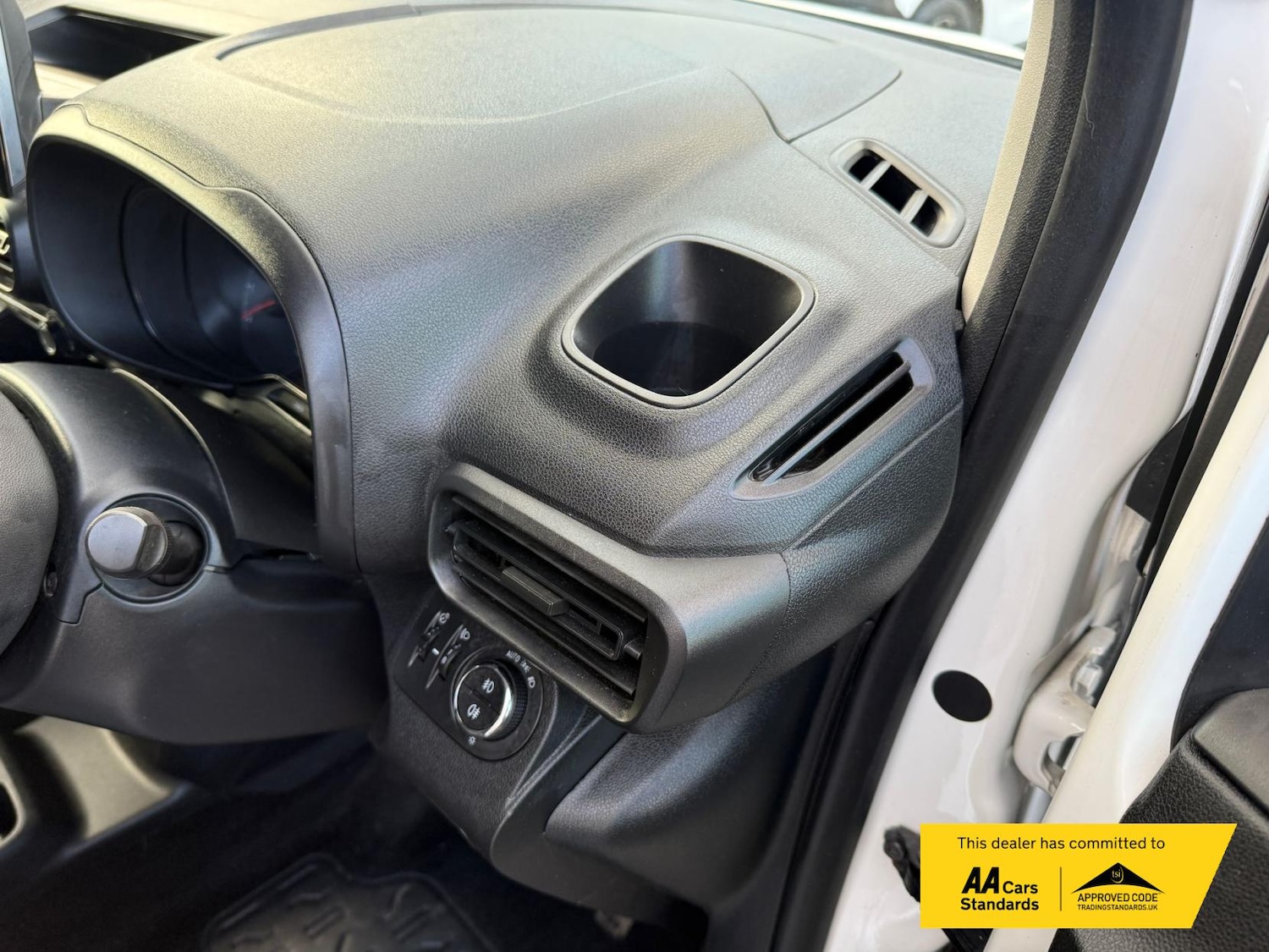 Used Vauxhall Combo 2019 for sale - 78095283: Photo 53