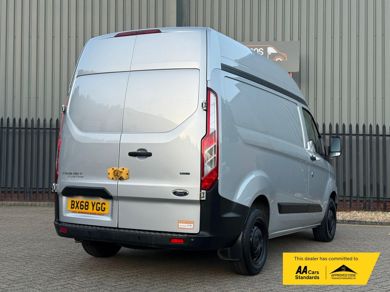 Used Ford Transit Custom 2018 for sale - 75461486: Photo 3