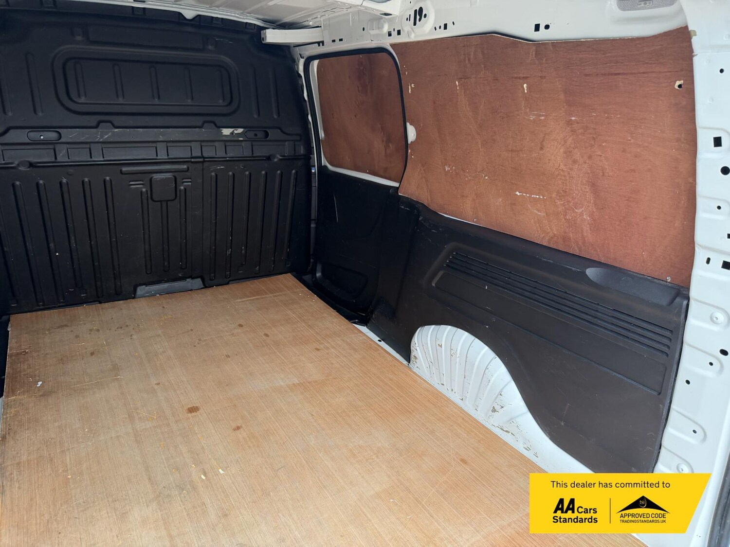 Used Vauxhall Combo 2020 for sale - 77462053: Photo 25