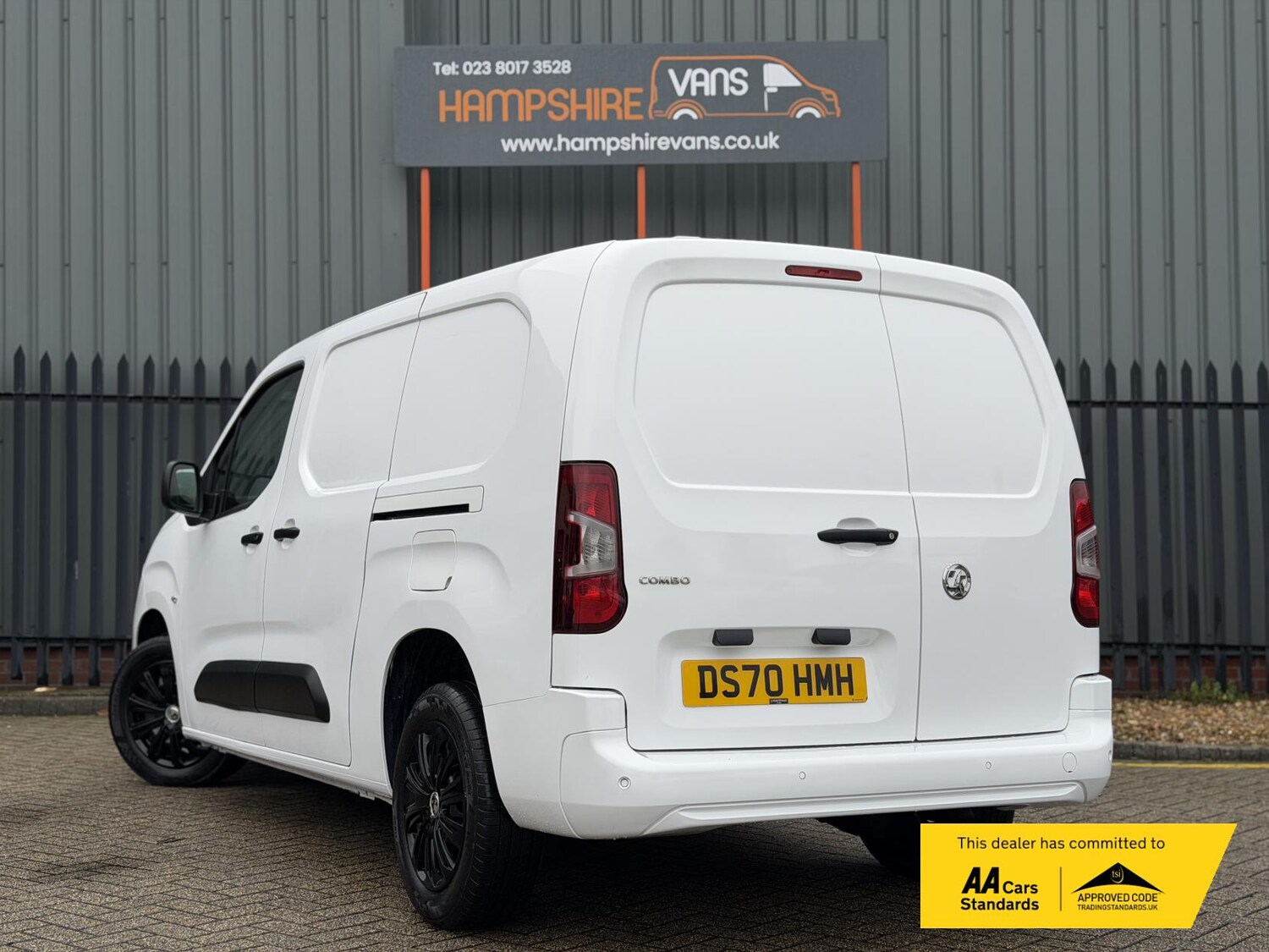 Used Vauxhall Combo 2020 for sale - 77462053: Photo 4
