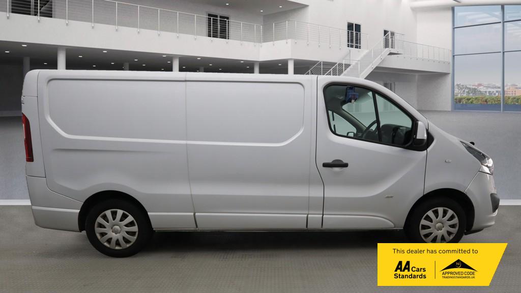 Used Vauxhall Vivaro 2014 for sale - 77339620: Photo 4