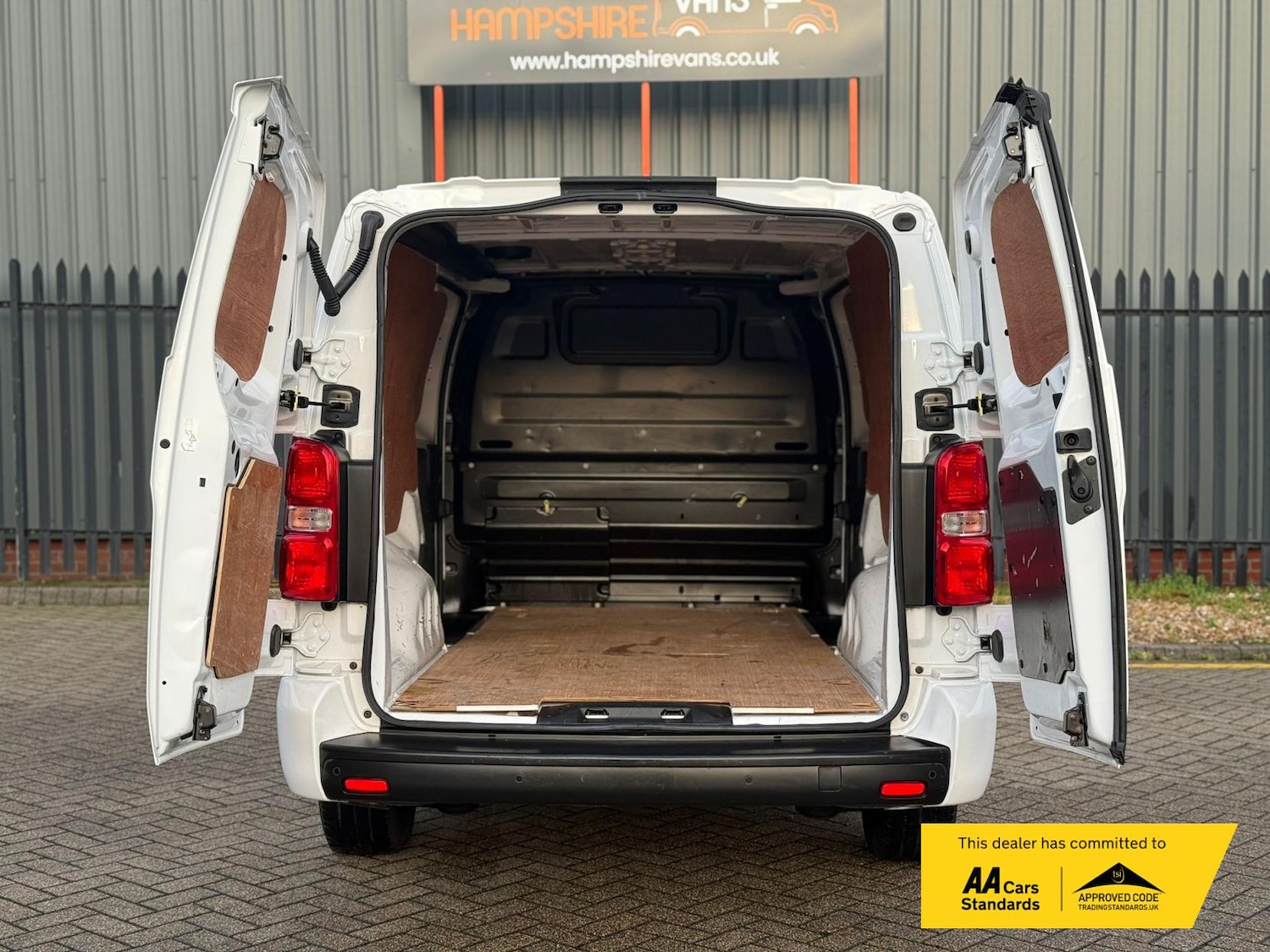 Used Vauxhall Vivaro 2020 for sale - 76925327: Photo 35