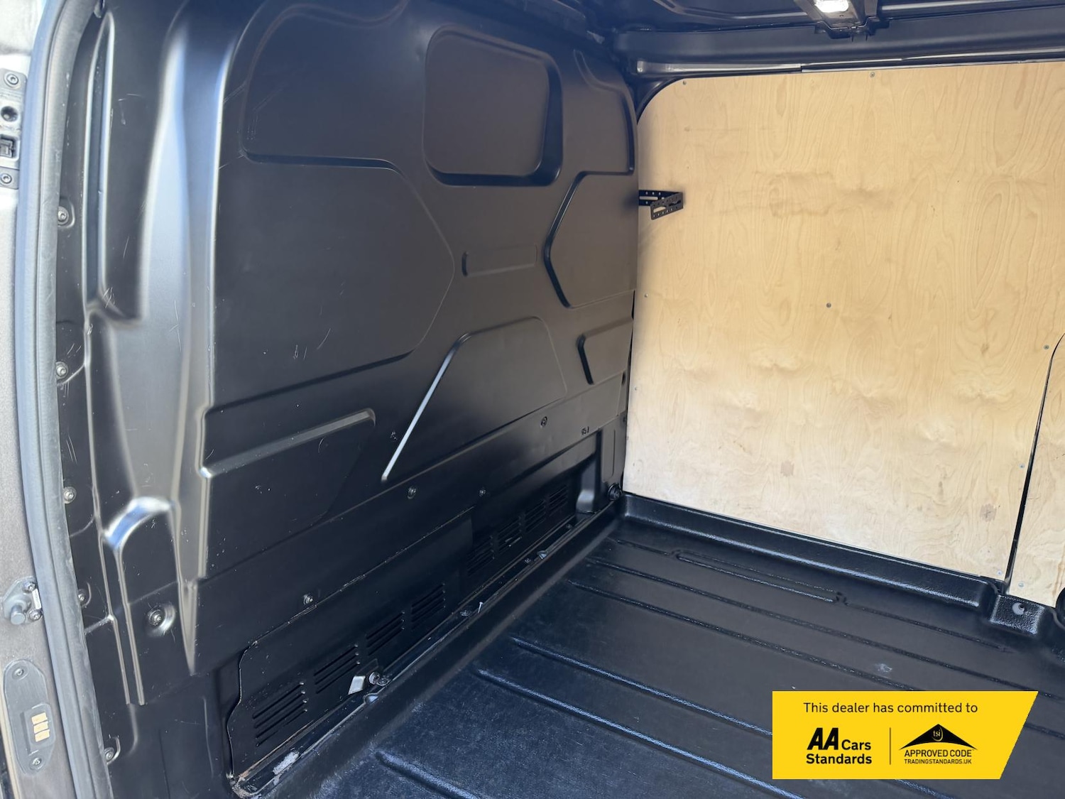 Used Ford Transit Custom 2021 for sale - 76250891: Photo 21