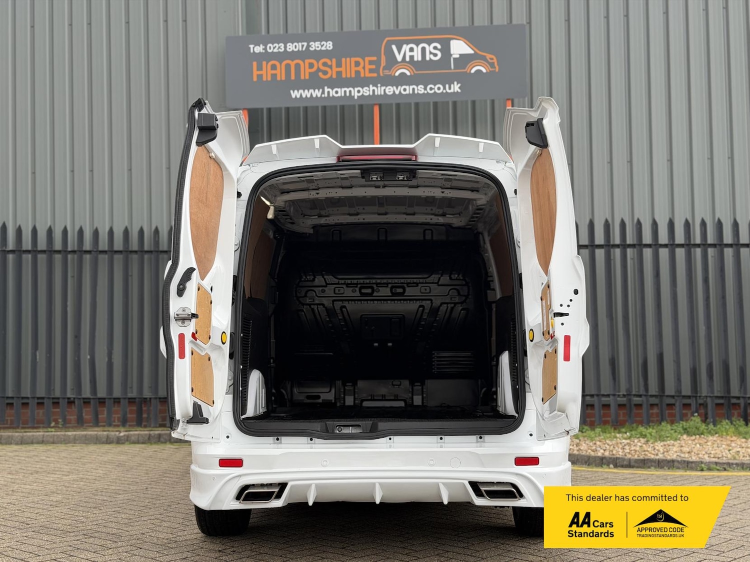 Used Ford Transit Connect 2018 for sale - 76006044: Photo 12