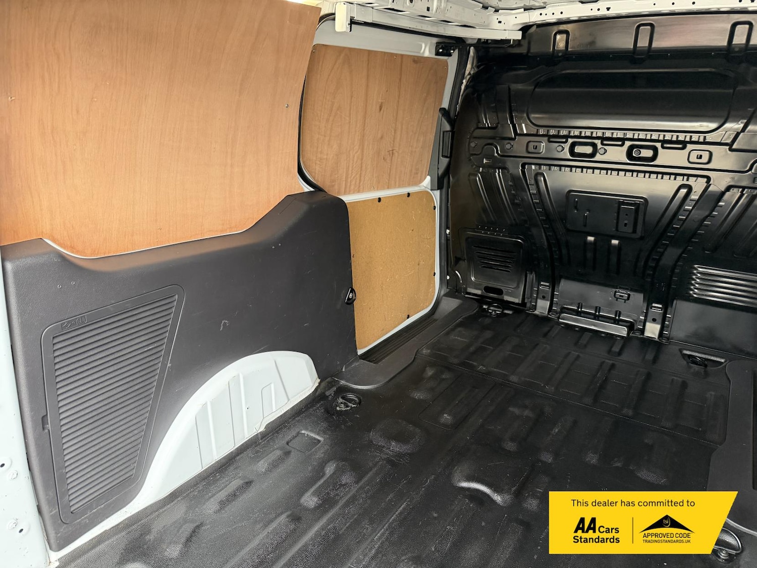 Used Ford Transit Connect 2018 for sale - 76006044: Photo 14