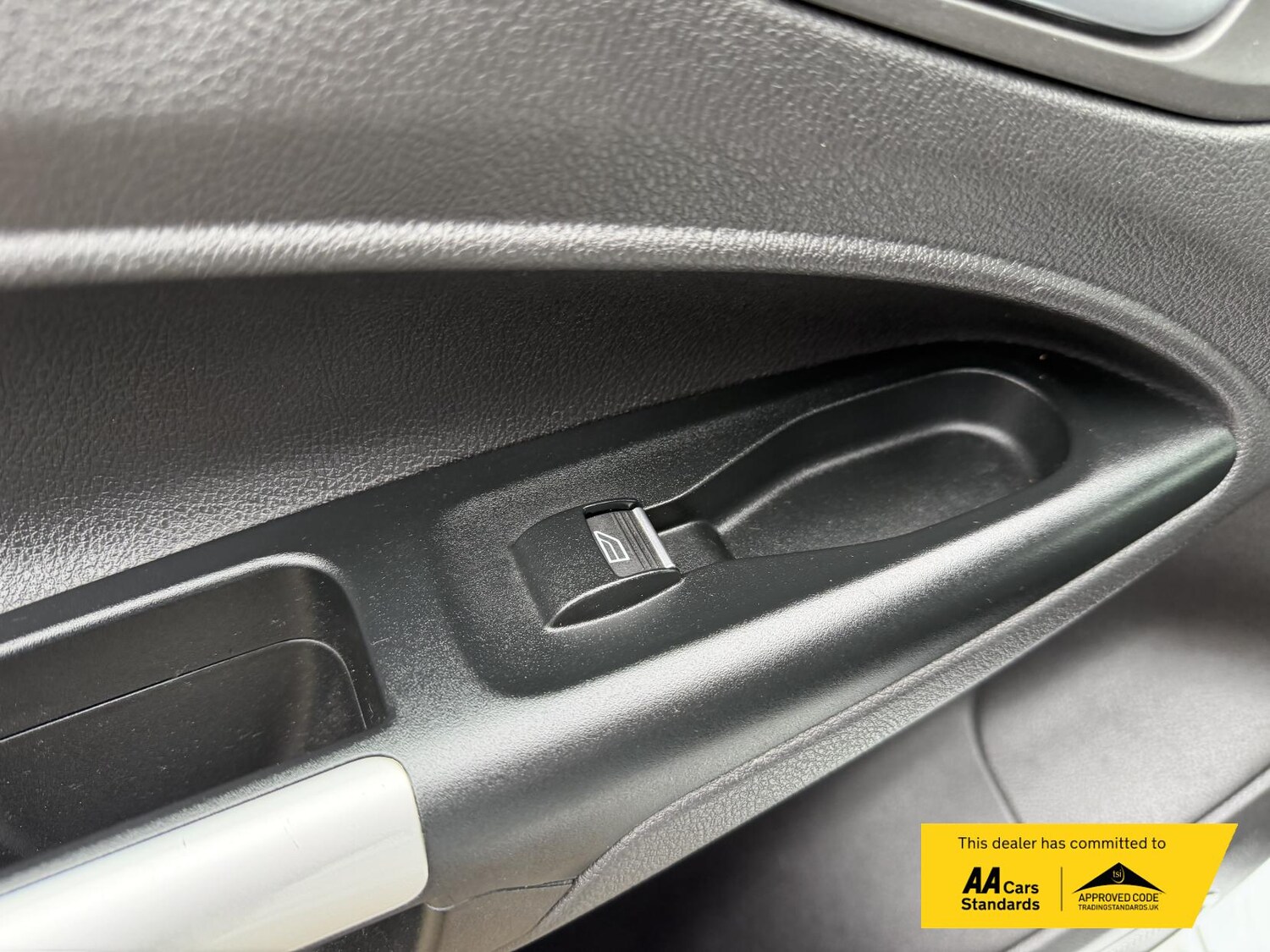 Used Ford Transit Connect 2018 for sale - 76006044: Photo 42