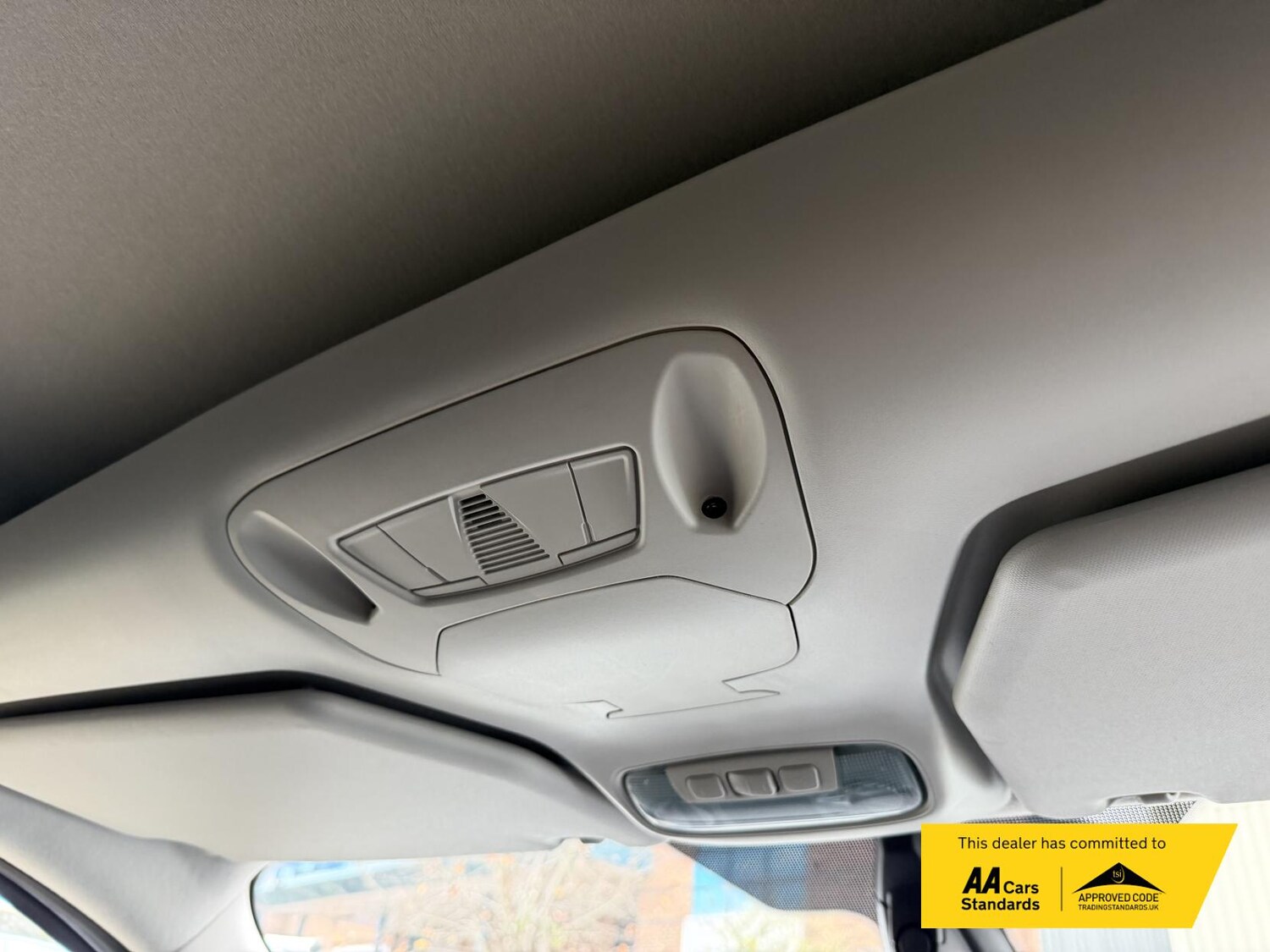 Used Ford Transit Connect 2018 for sale - 76006044: Photo 45