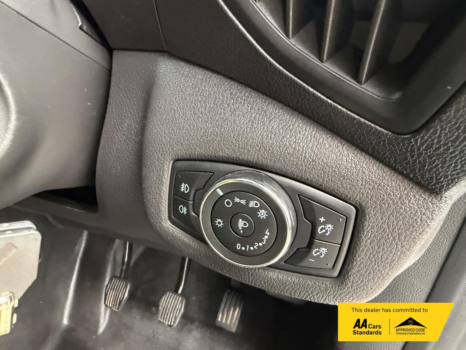 Used Ford Transit Connect 2018 for sale - 76006044: Photo 47