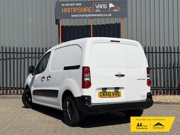 Used Peugeot Partner 2011 for sale - 79479342: Photo