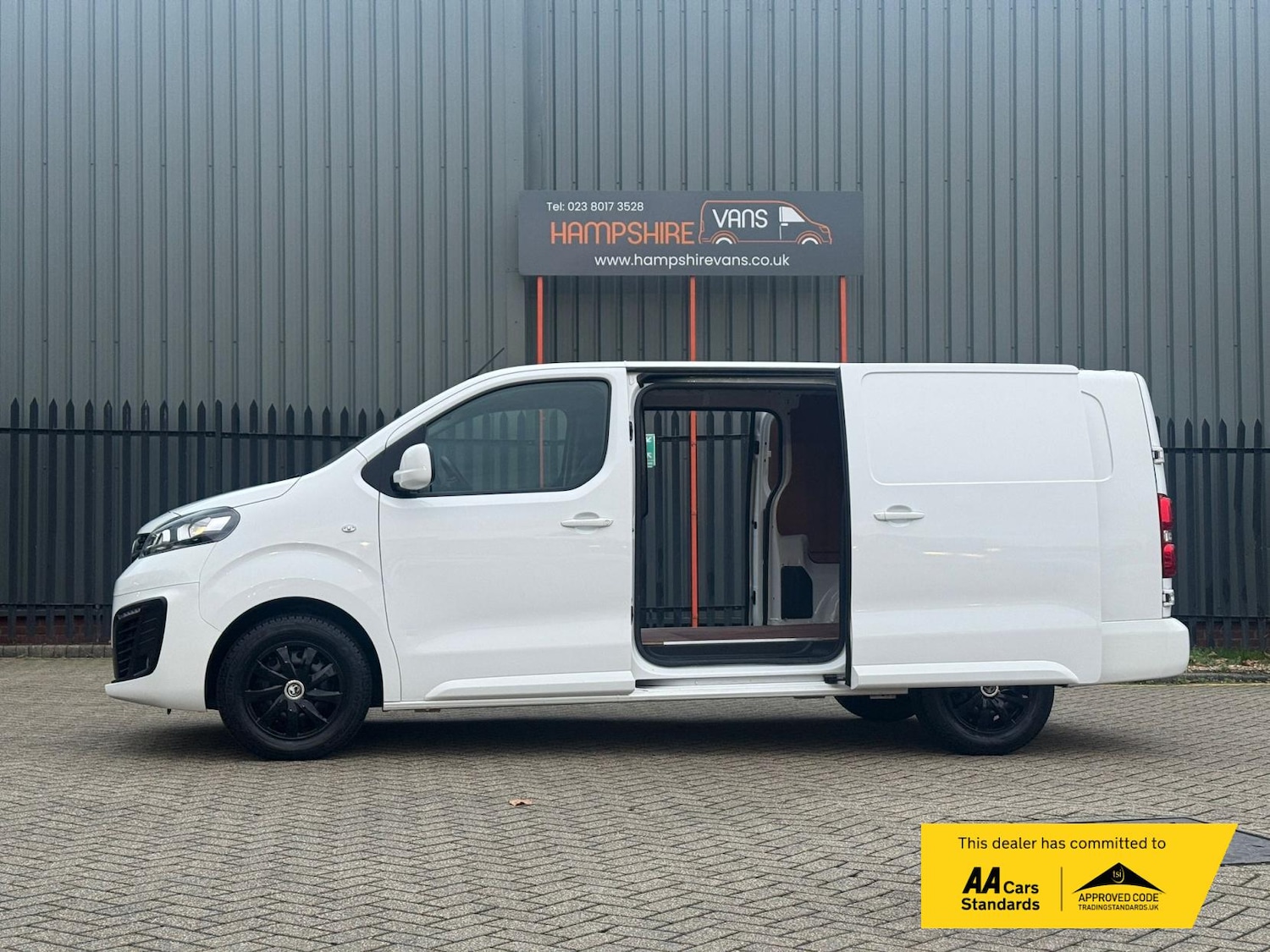 Used Vauxhall Vivaro 2020 for sale - 76631075: Photo 6