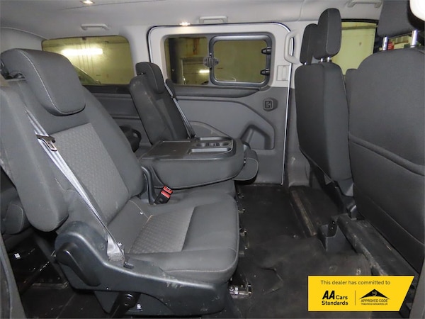 Used Ford Tourneo Custom 2019 for sale - 76104885: Photo 7