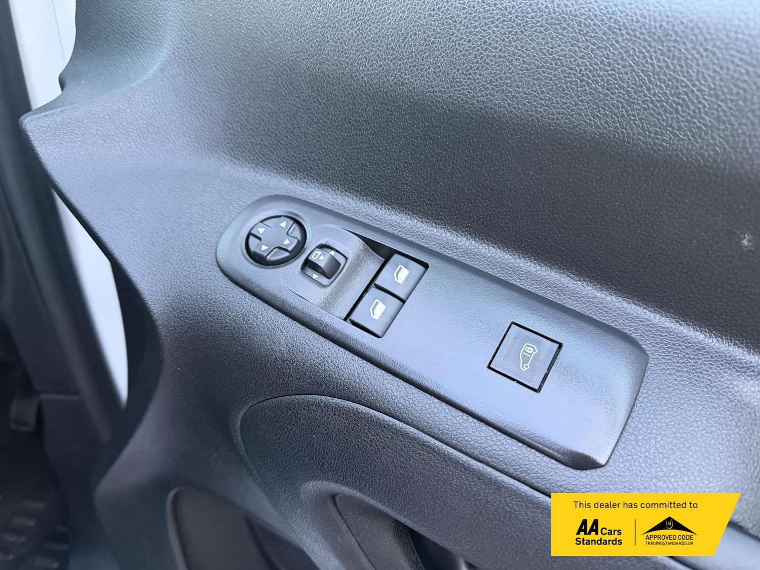 Used Vauxhall Combo 2023 for sale - 77079402: Photo 41