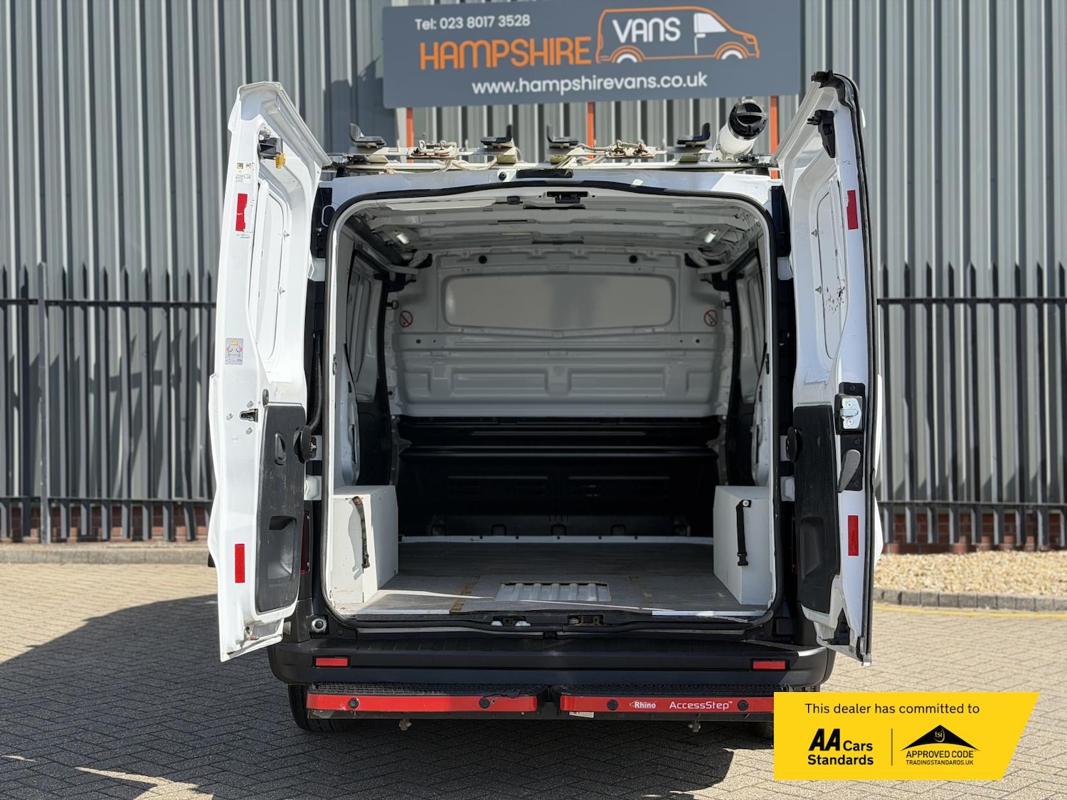 Used Vauxhall Vivaro 2017 for sale - 77640931: Photo 15