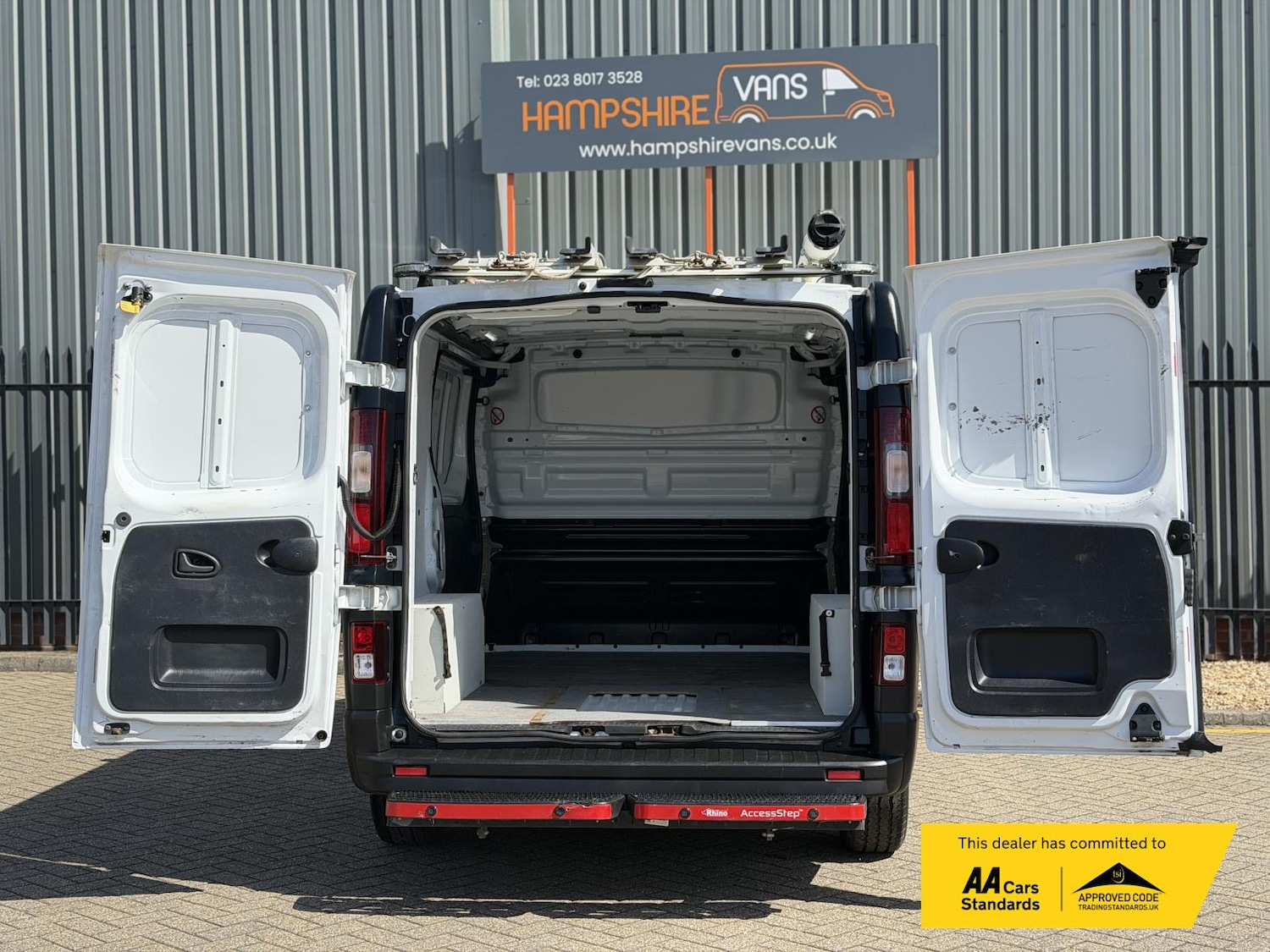 Used Vauxhall Vivaro 2017 for sale - 77640931: Photo 16