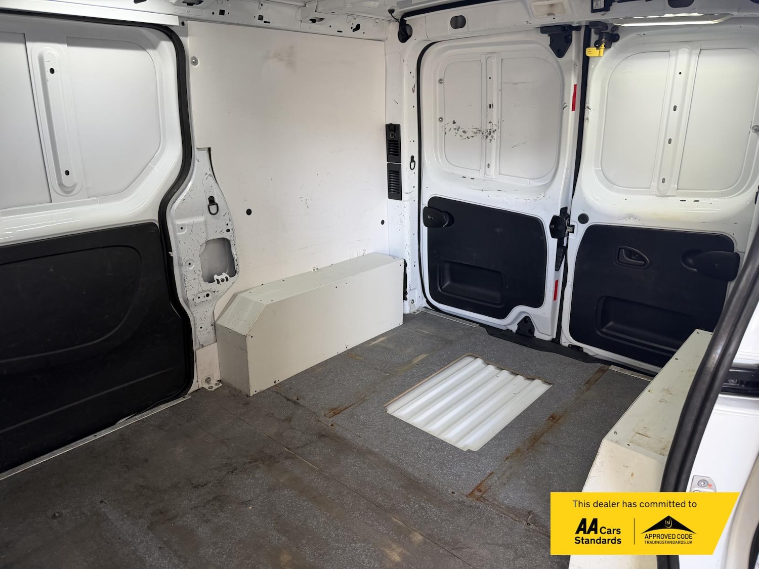 Used Vauxhall Vivaro 2017 for sale - 77640931: Photo 21