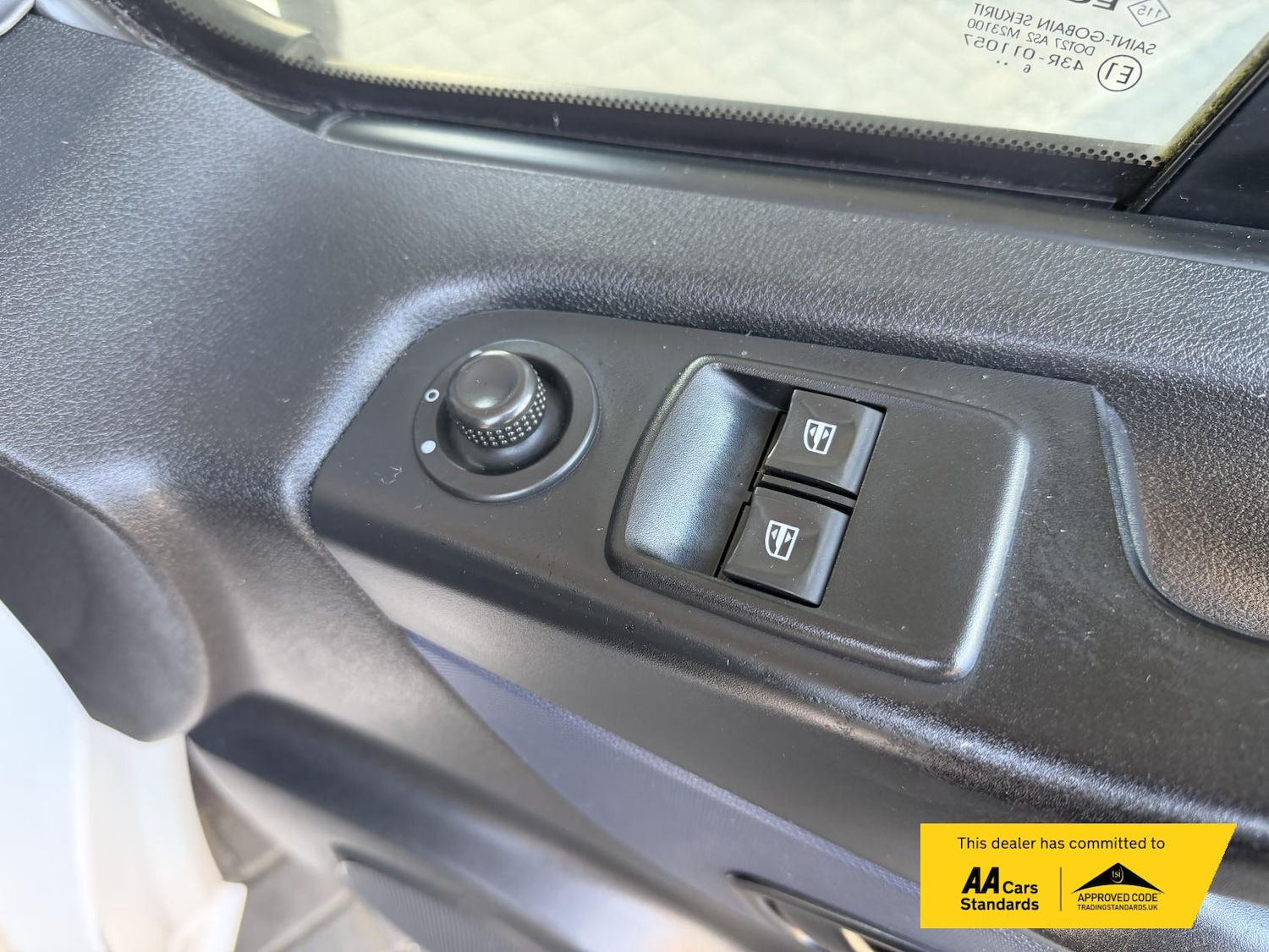 Used Vauxhall Vivaro 2017 for sale - 77640931: Photo 38