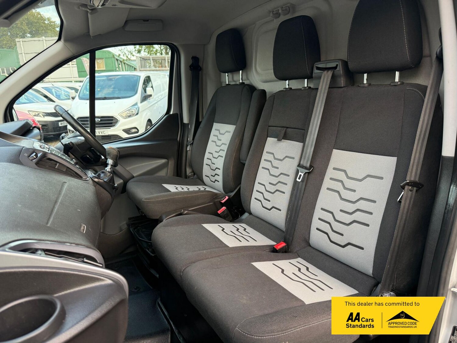 Used Ford Transit Custom 2015 for sale - 75985534: Photo 12