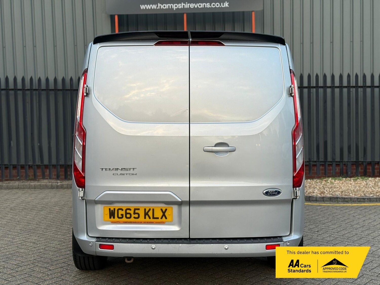 Used Ford Transit Custom 2015 for sale - 75985534: Photo 19