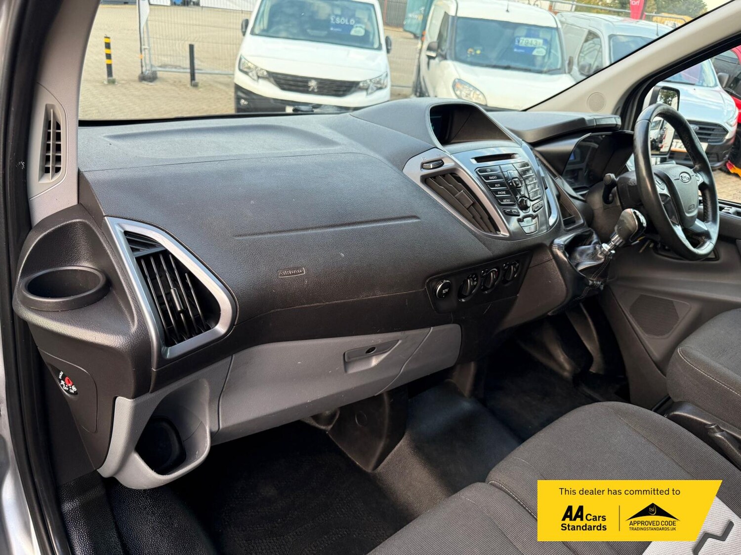 Used Ford Transit Custom 2015 for sale - 75985534: Photo 31