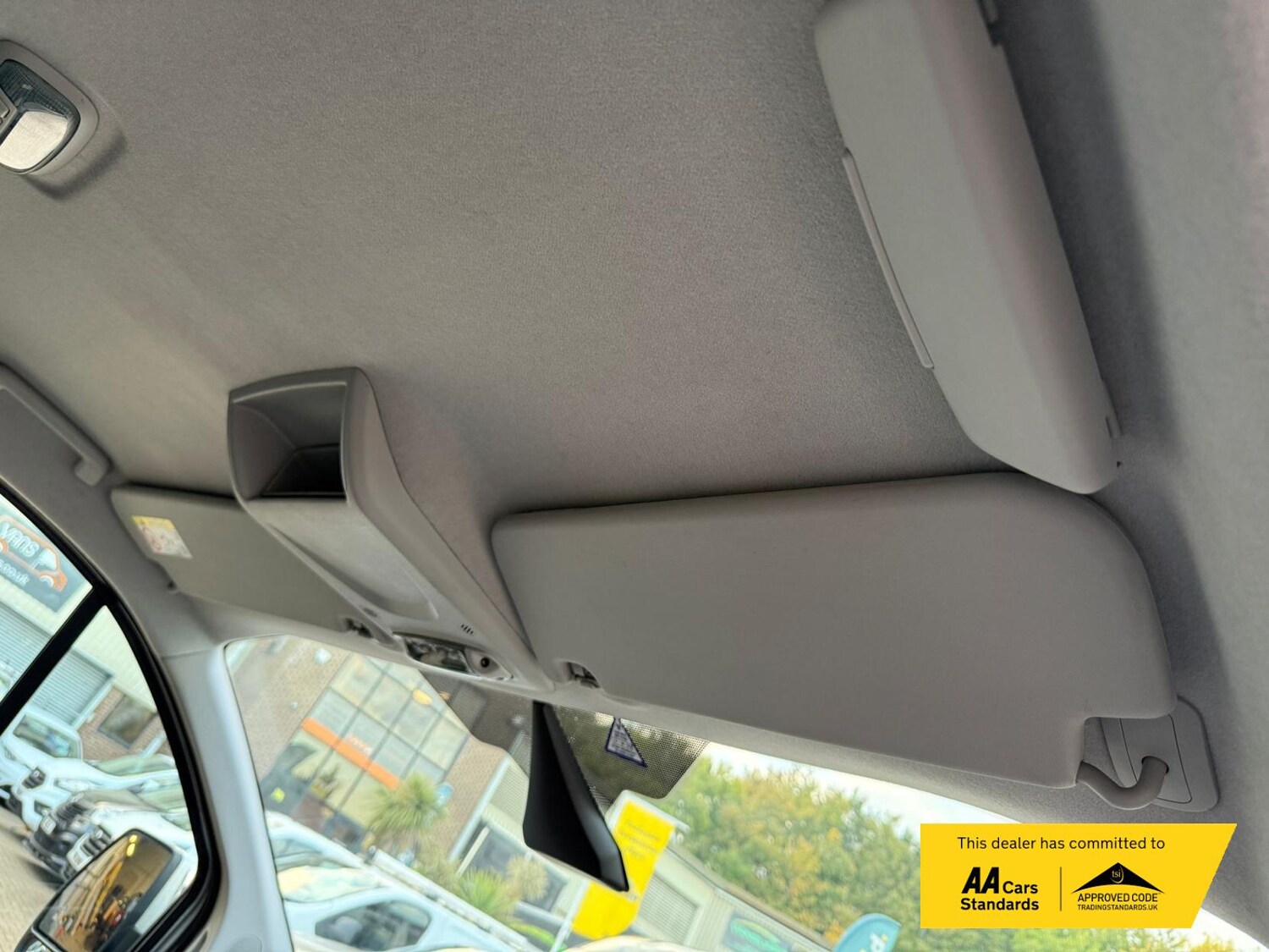 Used Ford Transit Custom 2015 for sale - 75985534: Photo 44
