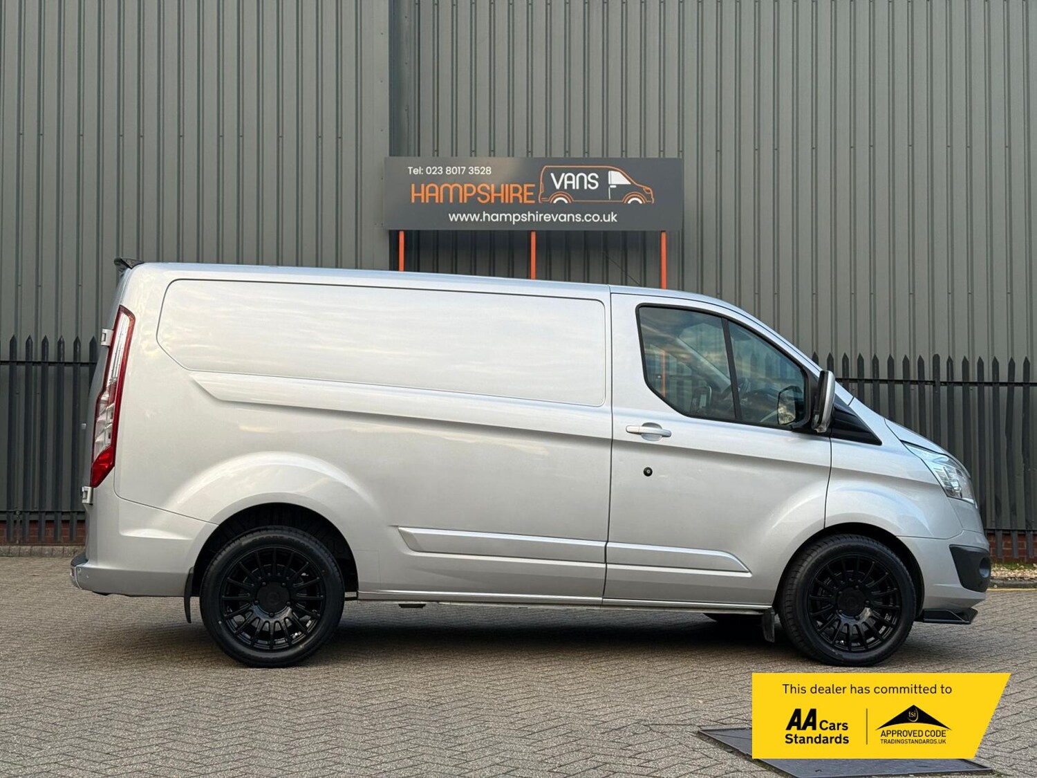 Used Ford Transit Custom 2015 for sale - 75985534: Photo 5
