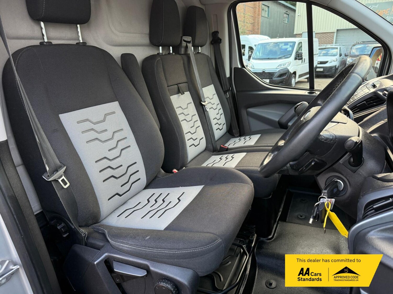 Used Ford Transit Custom 2015 for sale - 75985534: Photo 8