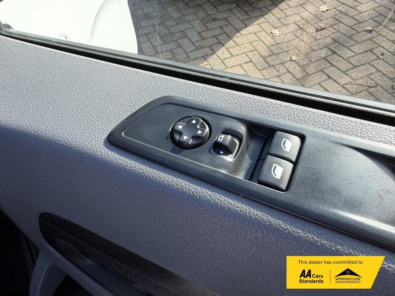 Used Peugeot e-Expert 2022 for sale - 75426904: Photo 44