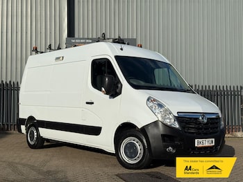 Vauxhall - Movano