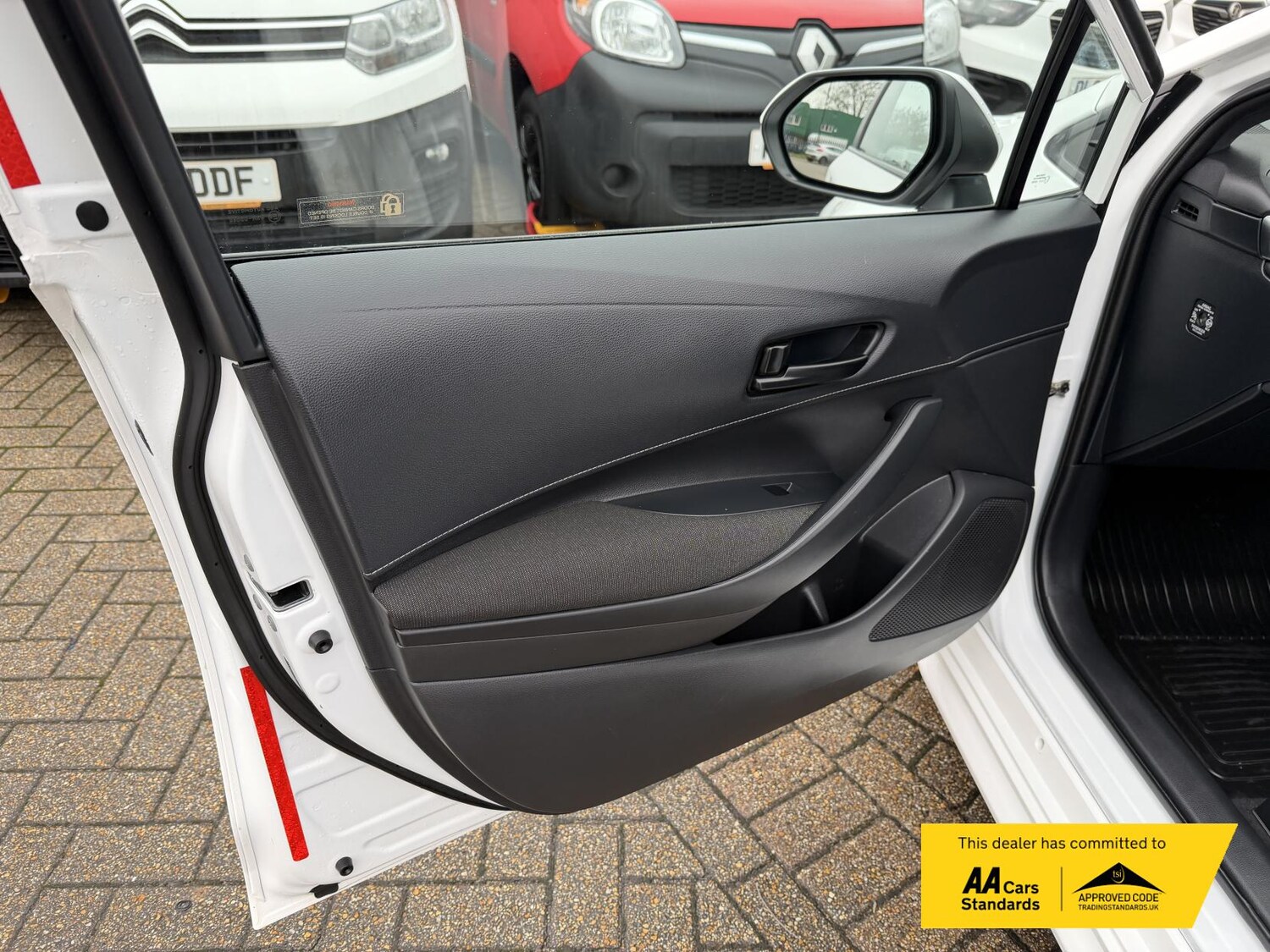 Used Toyota Corolla 2023 for sale - 77079403: Photo 34