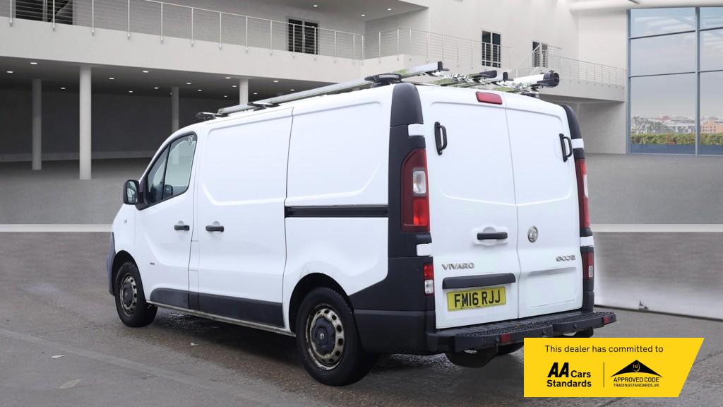 Used Vauxhall Vivaro 2016 for sale - 76412316: Photo 3