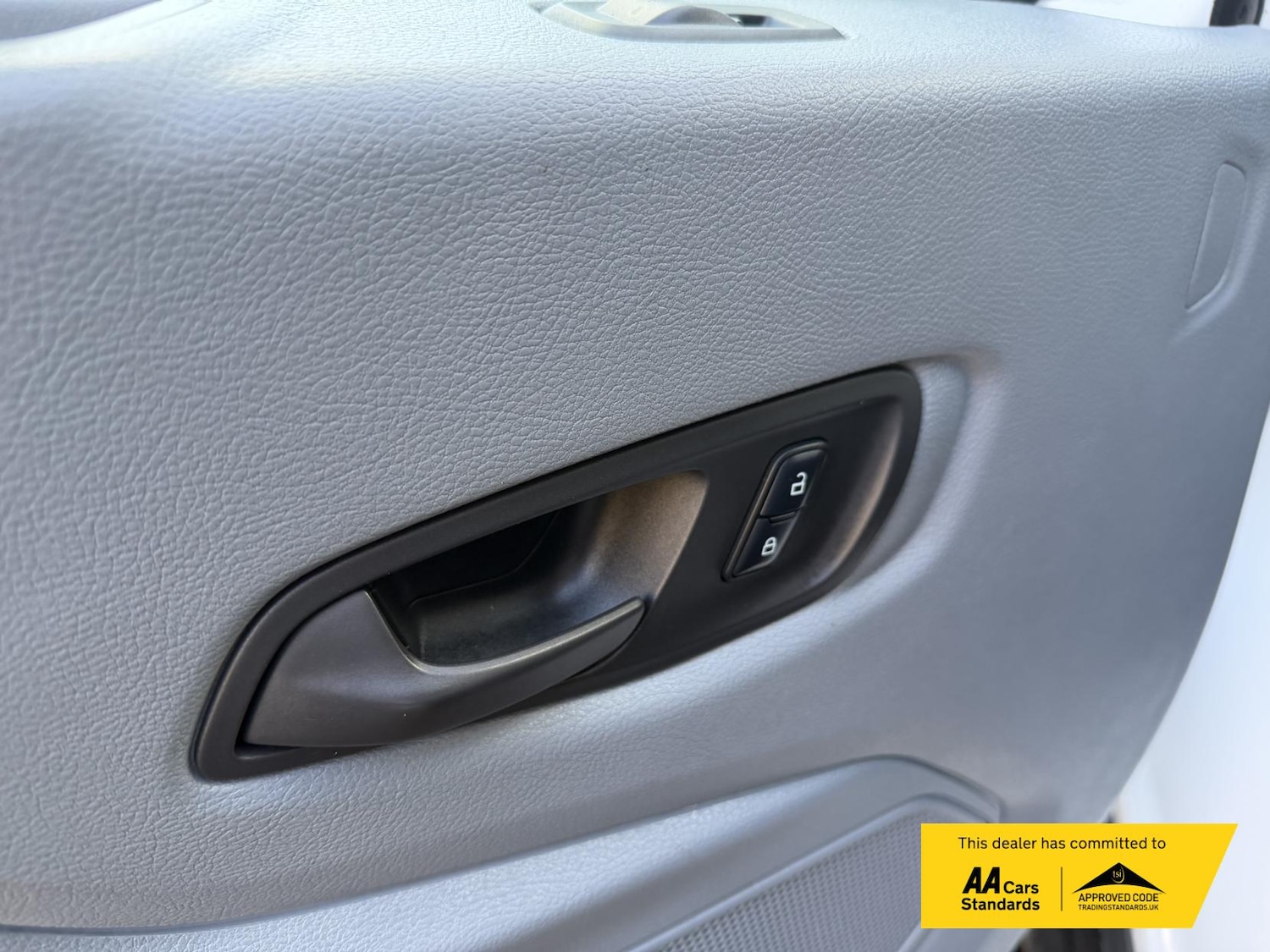 Used Ford Transit 2018 for sale - 77225337: Photo 32