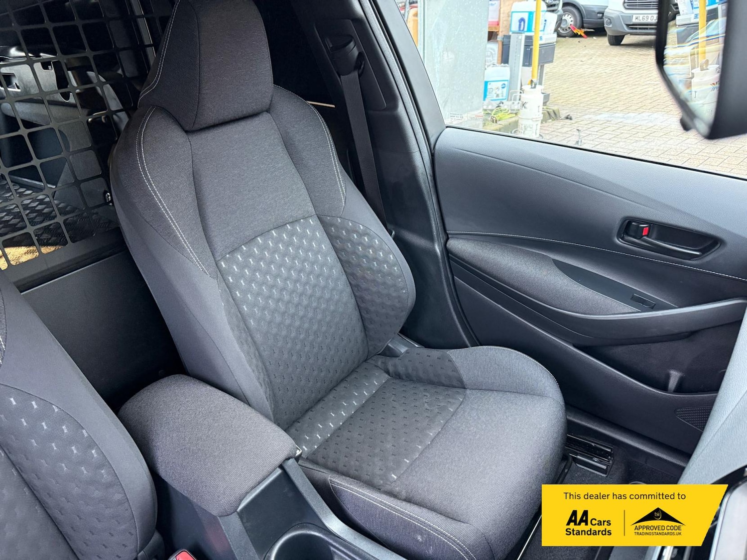 Used Toyota Corolla 2024 for sale - 77237256: Photo 44