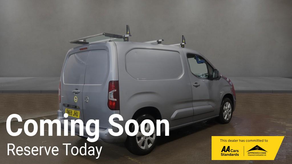 Used Vauxhall Combo 2019 for sale - 77371083: Photo 4