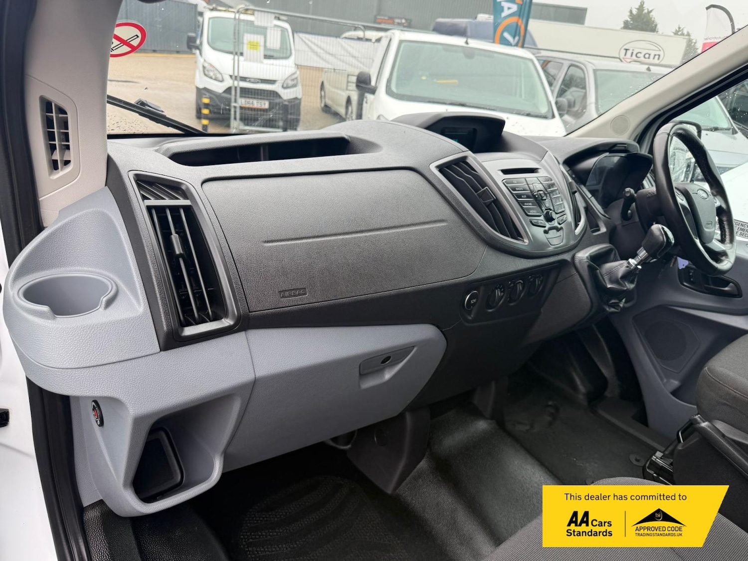 Used Ford Transit 2016 for sale - 77584946: Photo 47