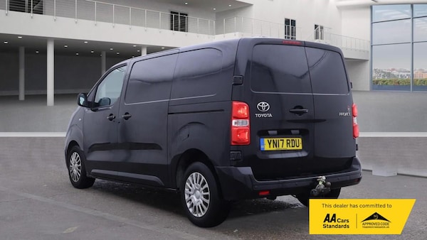 Used Toyota ProAce 2017 for sale - 76249979: Photo 3