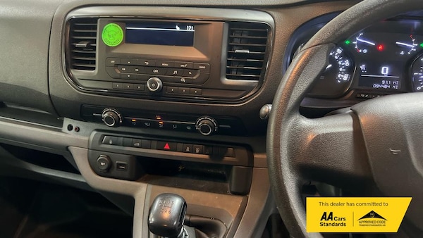 Used Toyota ProAce 2017 for sale - 76249979: Photo 8
