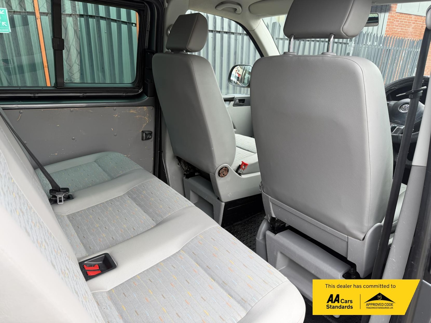 Used Volkswagen Transporter 2010 for sale - 77220474: Photo 12