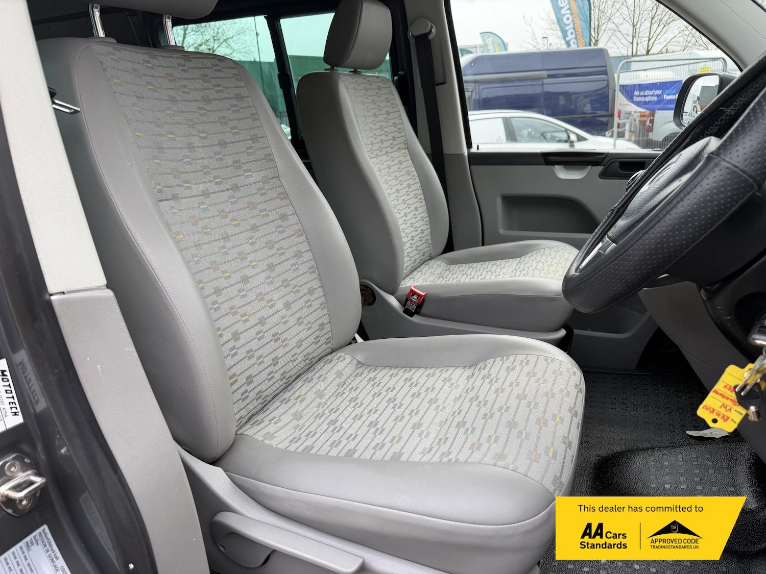 Used Volkswagen Transporter 2010 for sale - 77220474: Photo 15