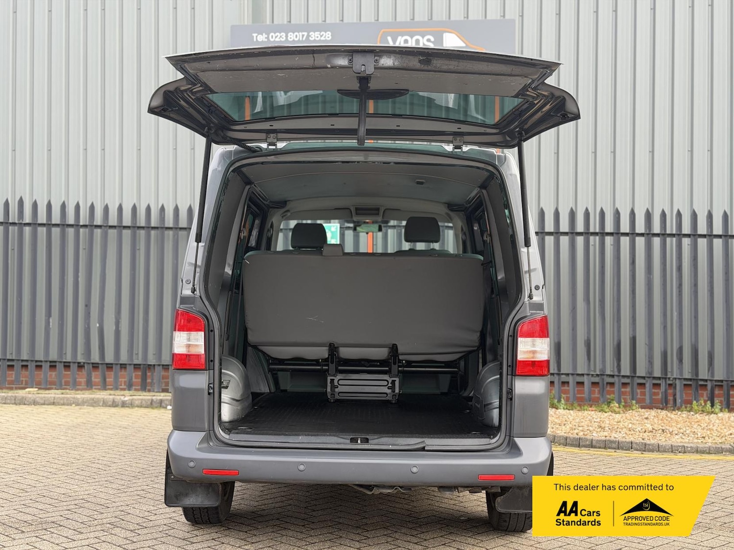 Used Volkswagen Transporter 2010 for sale - 77220474: Photo 19